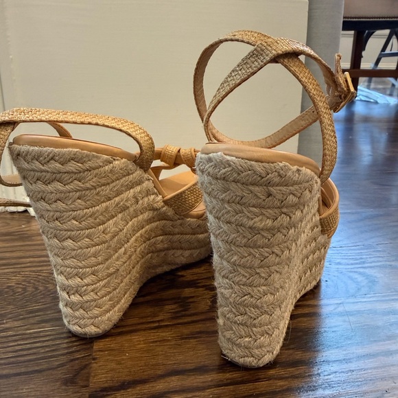 Tasha Tan Woven Raffia Platform Wedge Sandals – Size 8 – Excellent Condition - Picture 8 of 9